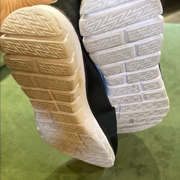 U.S. Polo Assn. Black and White Sneakers‎ with Chunky Sole - Picture 6 of 7